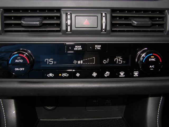 Certified 2024 Nissan Pathfinder S image 29