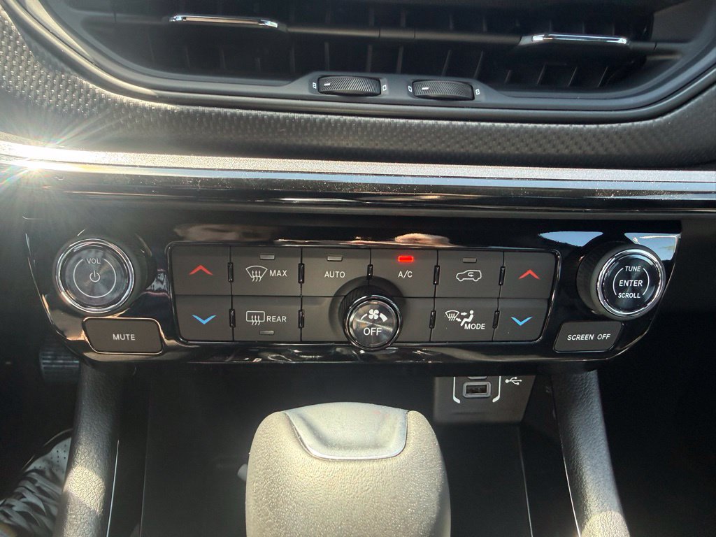 New 2026 Jeep Compass Limited AWD/4WD image 24