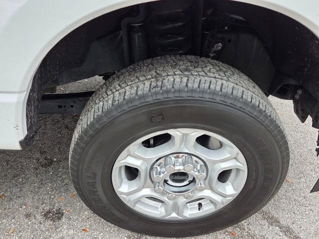 Used 2025 Ford F250 XLT image 9