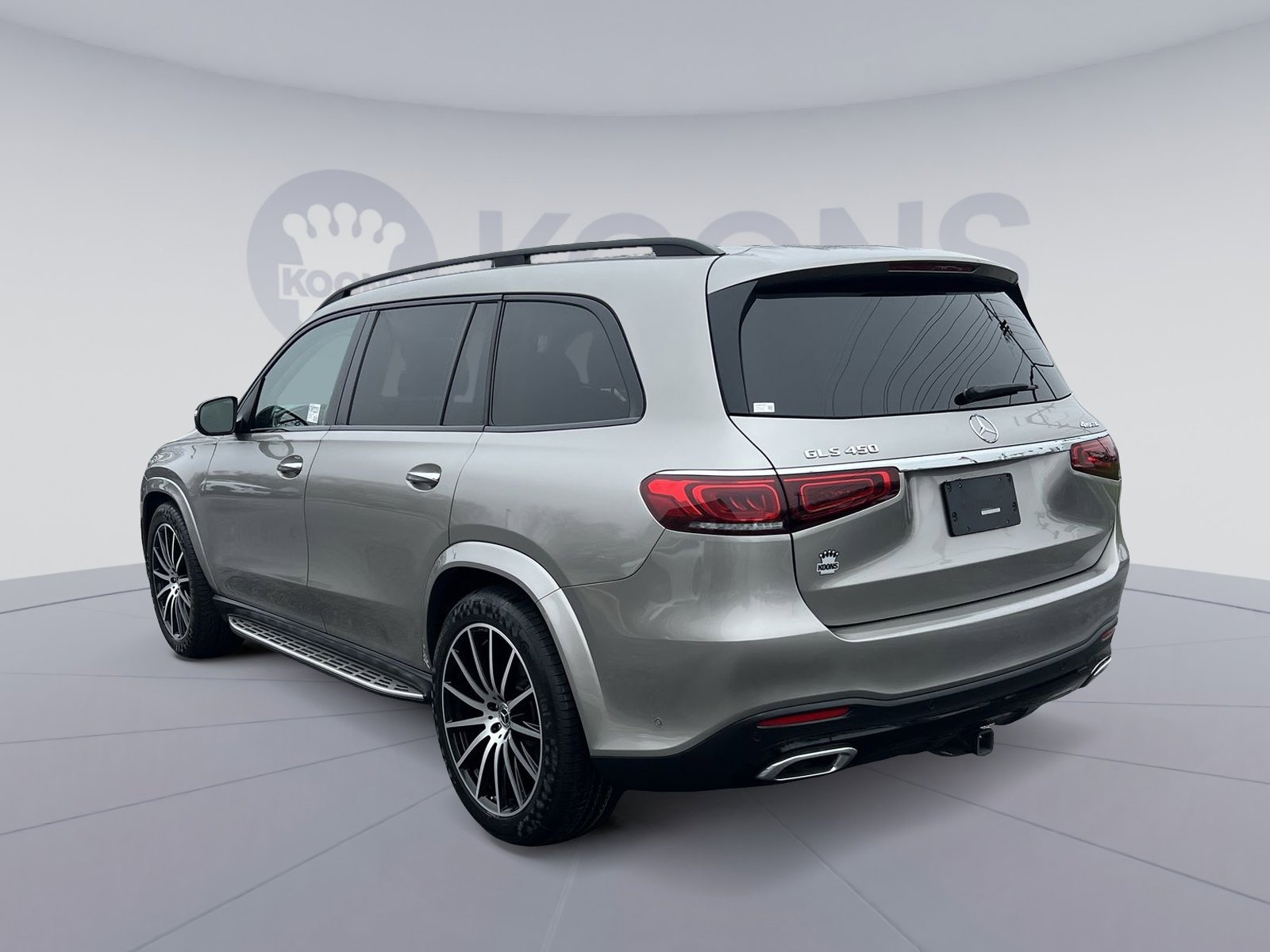 Used 2022 Mercedes-Benz GLS 450 4MATIC image 4