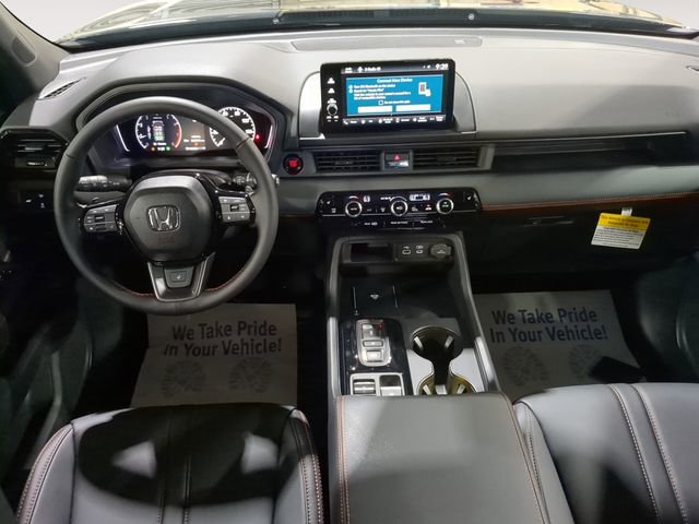 New 2025 Honda Pilot TrailSport image 10