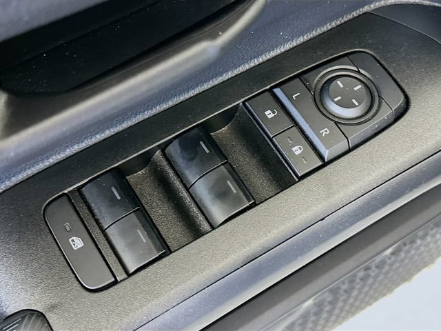 Certified 2025 Toyota 4Runner SR5 AWD/4WD image 22