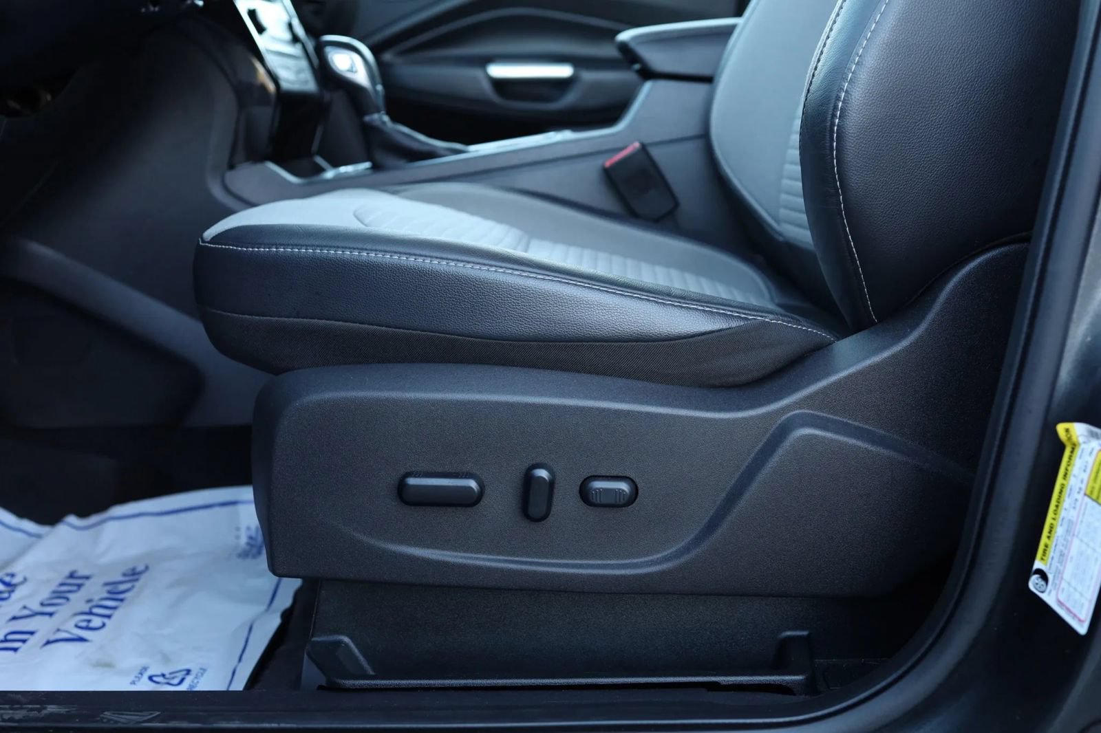 Used 2019 Ford Escape SE AWD/4WD image 12