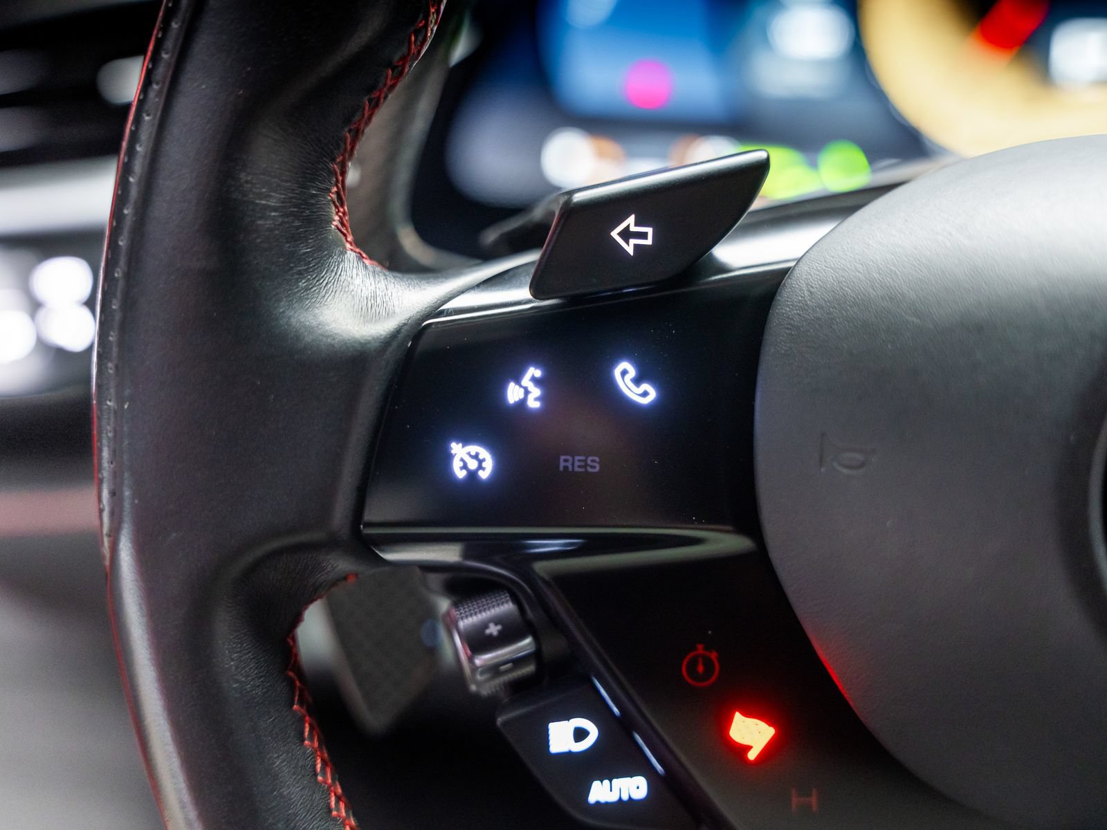Used 2021 Ferrari SF90 Stradale AWD/4WD image 73