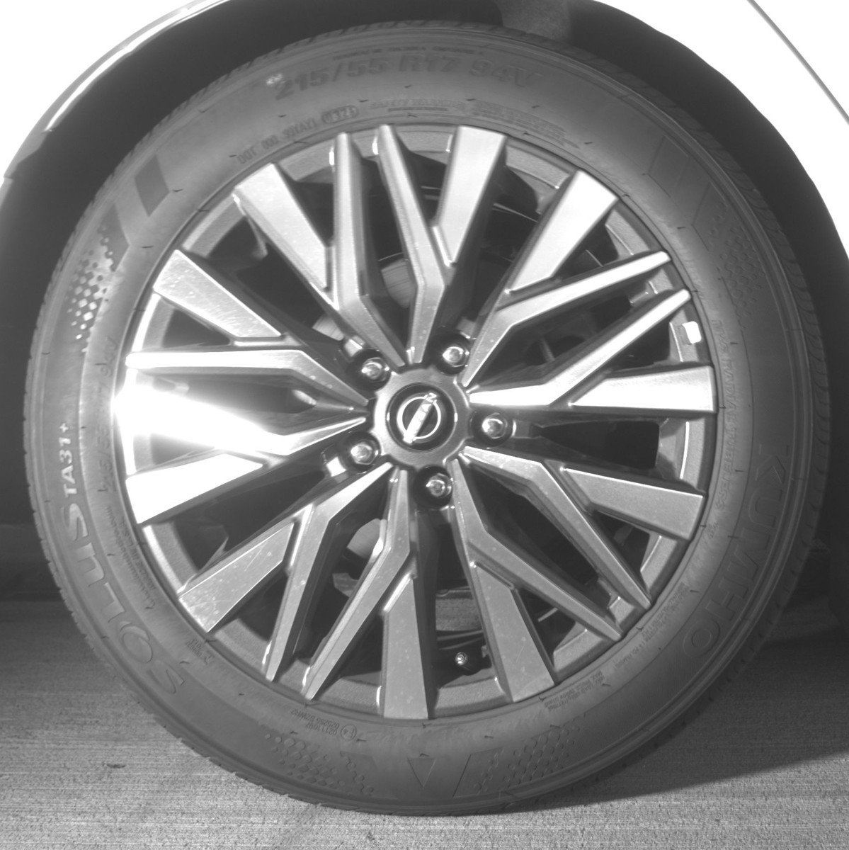 Used 2025 Nissan Altima 2.5 SV image 15