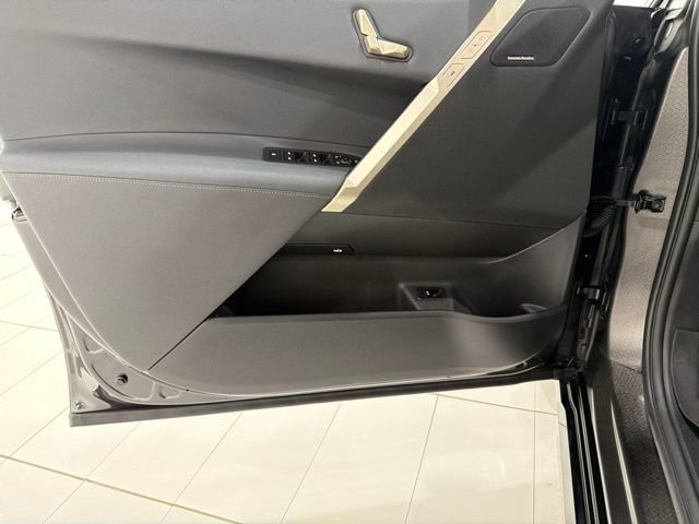 Certified 2024 BMW iX xDrive50 w/ Sport Package AWD/4WD image 10