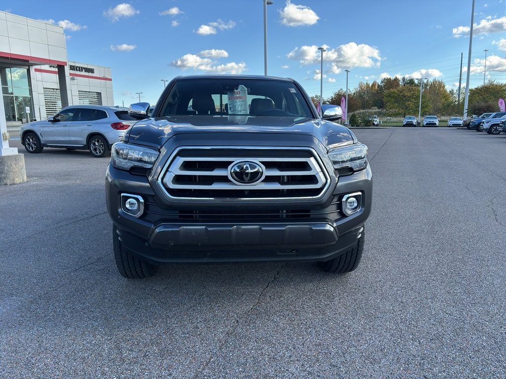 Used 2022 Toyota Tacoma Limited image 8