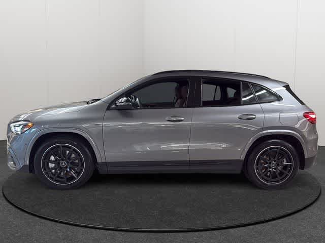 Used 2026 Mercedes-Benz GLA 35 AMG 4MATIC image 3