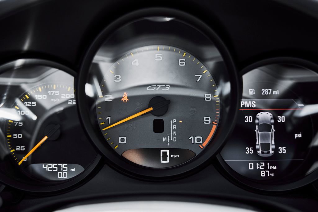 Used 2018 Porsche 911 GT3 RWD image 54