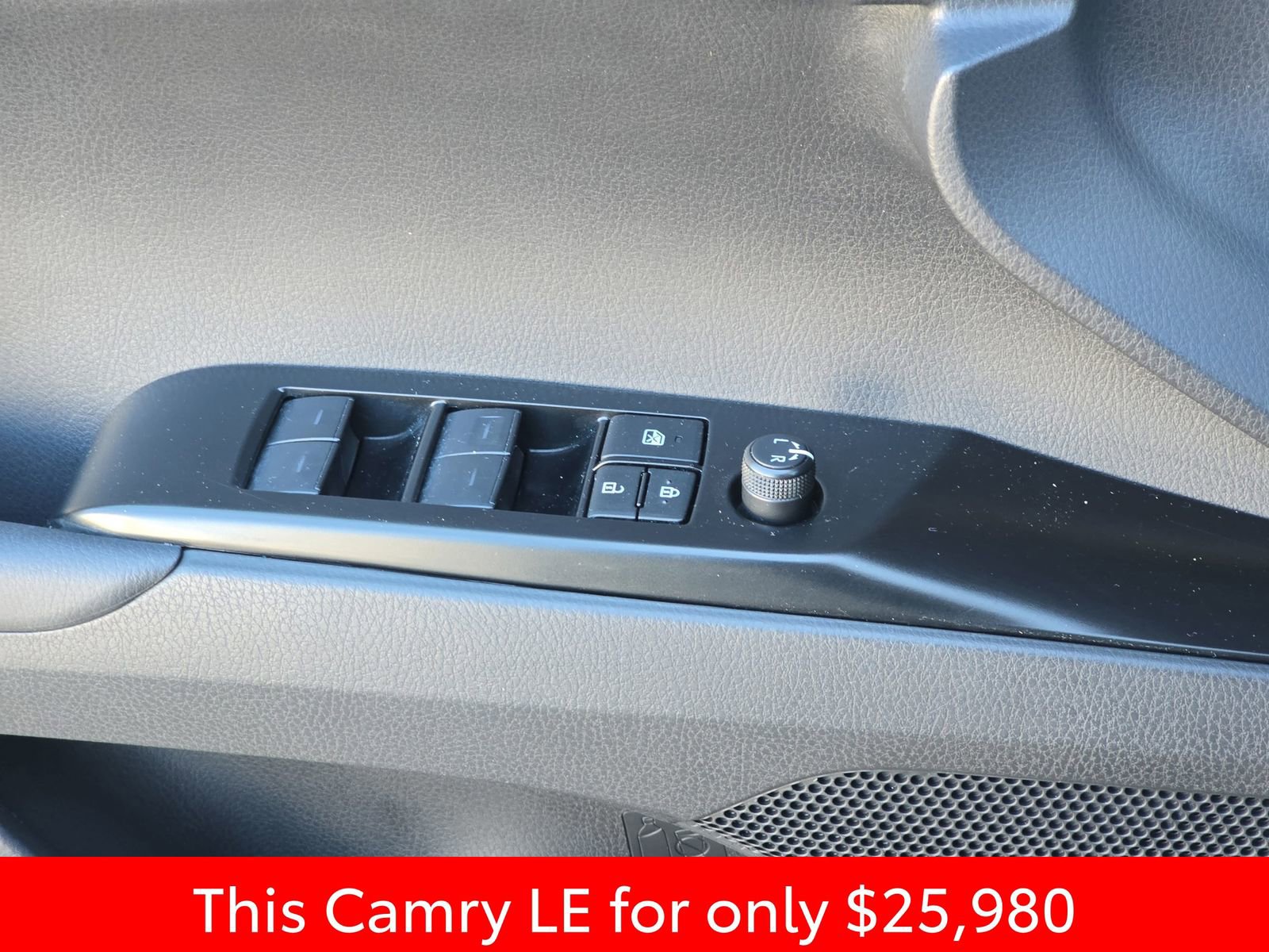 Used 2025 Toyota Camry LE image 35