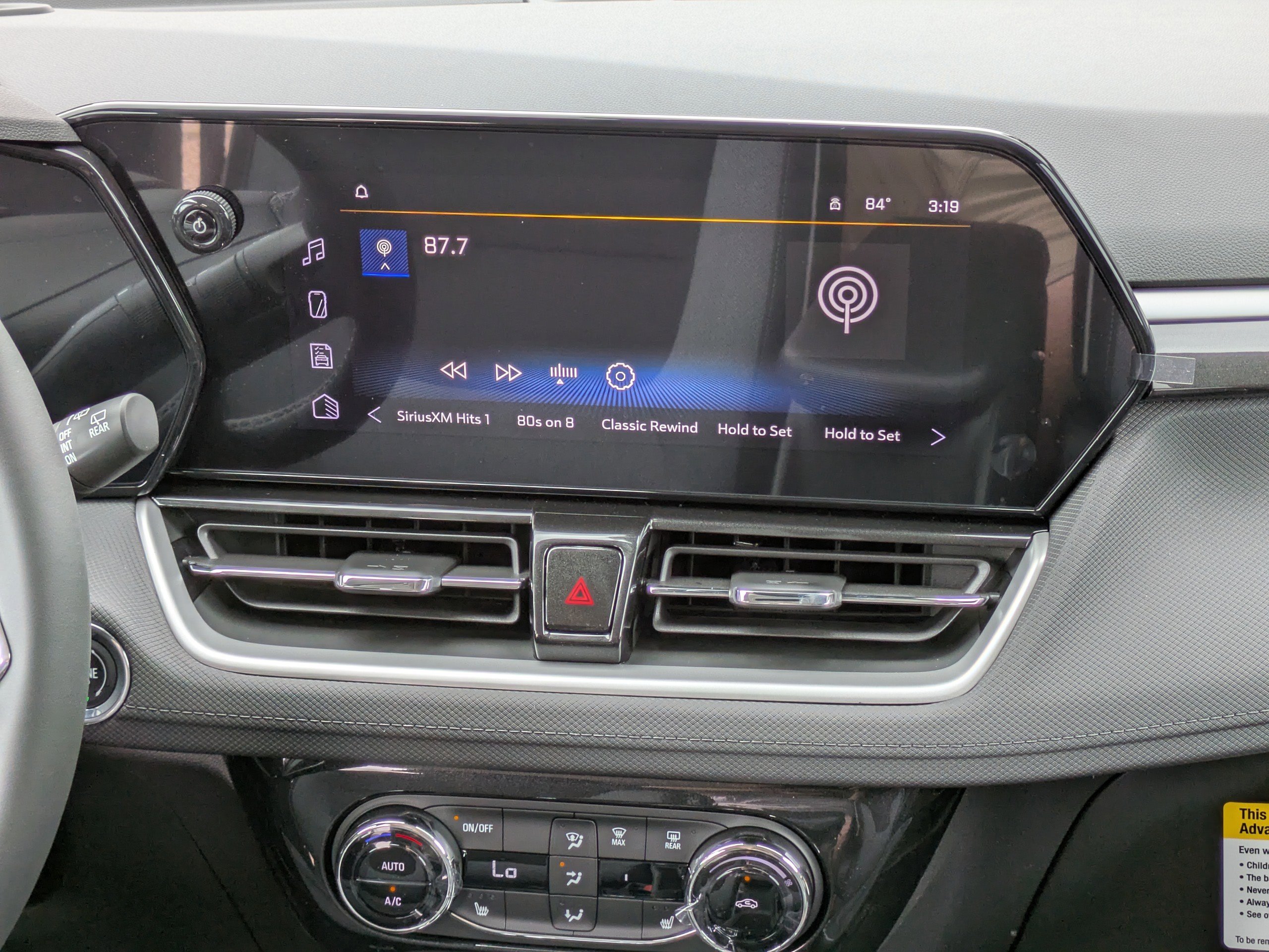 New 2026 Chevrolet TrailBlazer LT w/ Convenience Package image 19