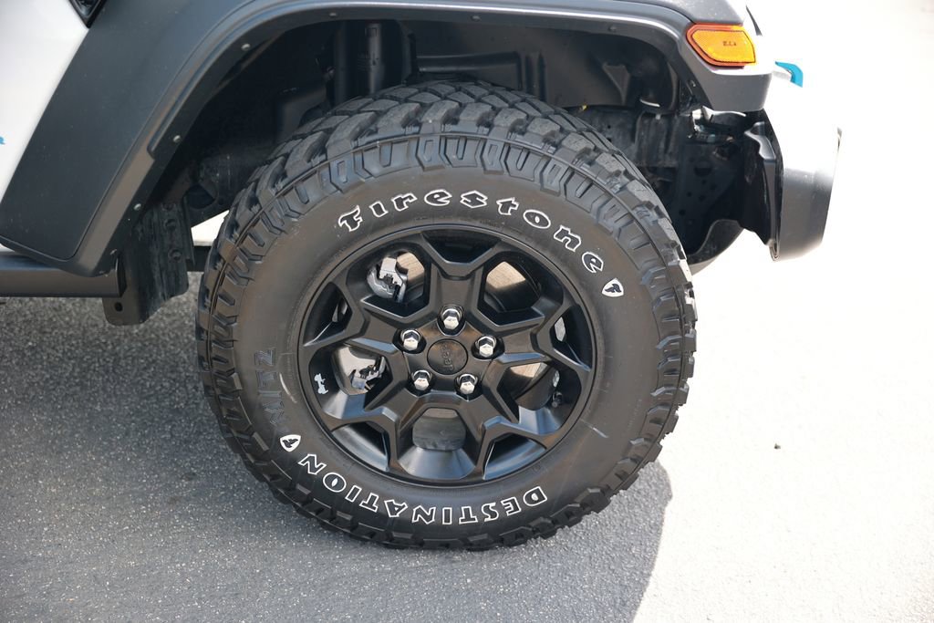 Used 2023 Jeep Wrangler Unlimited AWD/4WD image 8