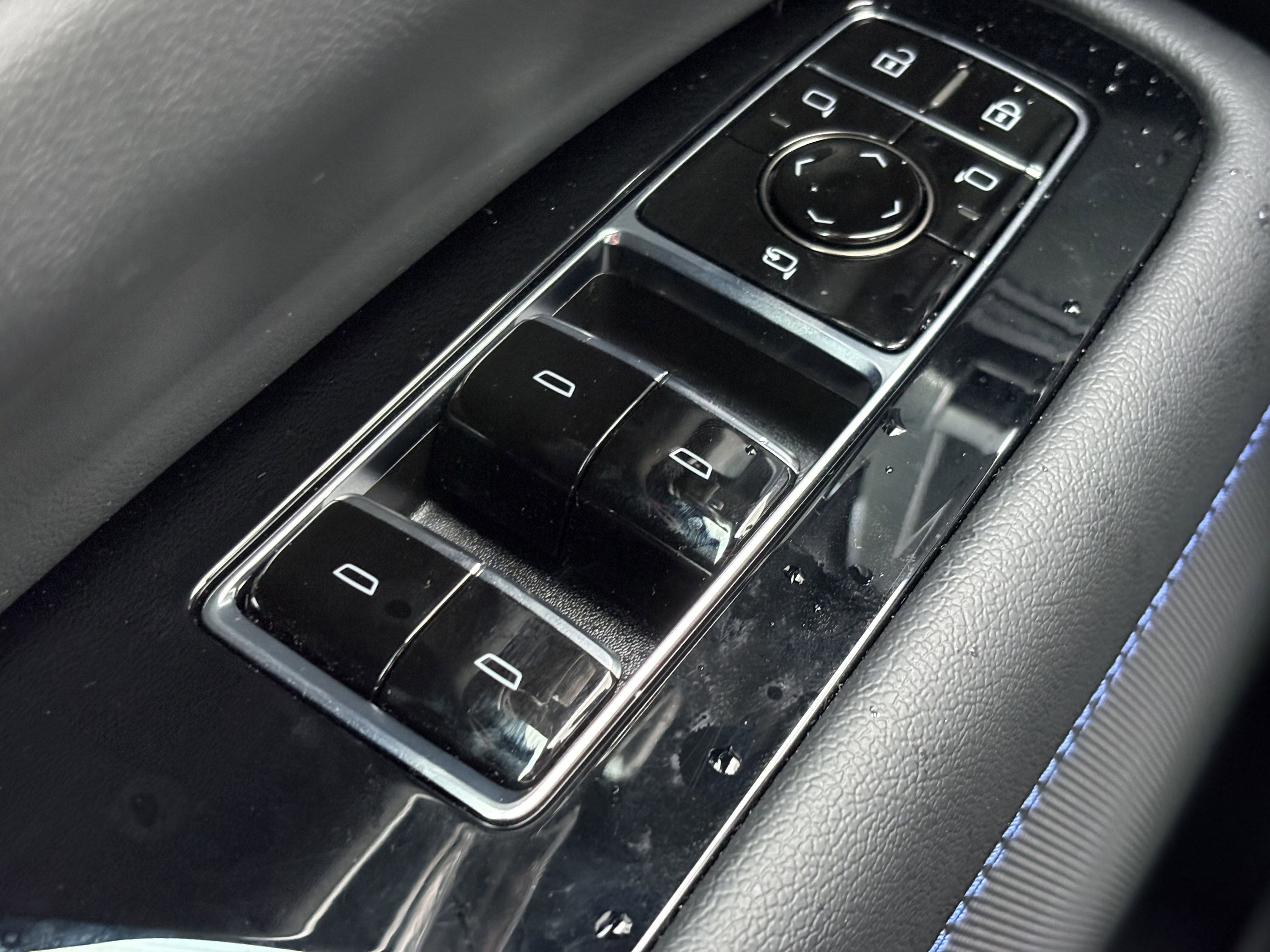 New 2026 Cadillac Escalade IQL Sport 1 image 32