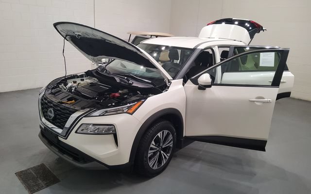 Used 2023 Nissan Rogue SV AWD/4WD image 11