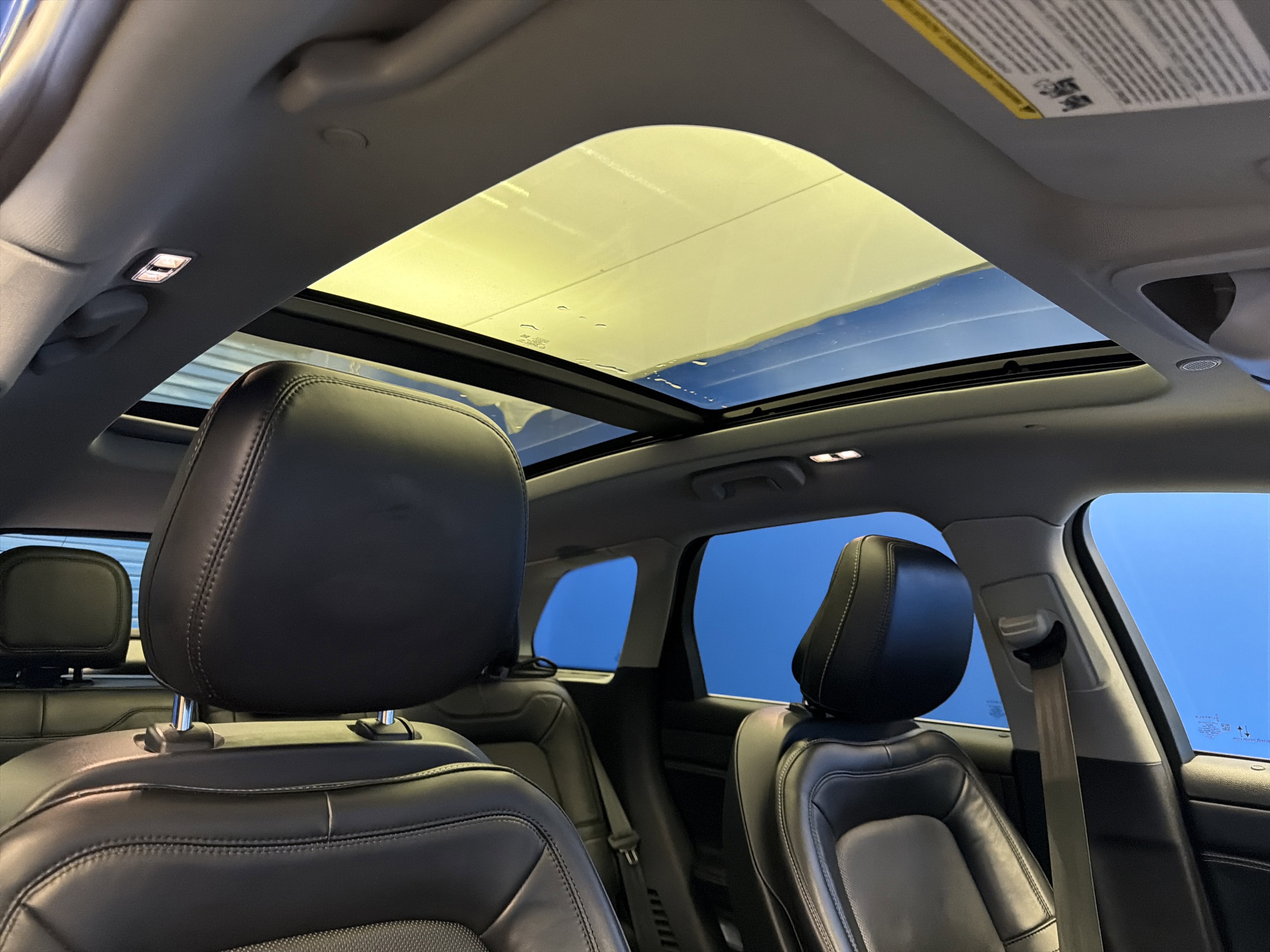 Used 2020 Lincoln Corsair Reserve w/ Equipment Group 201A image 26