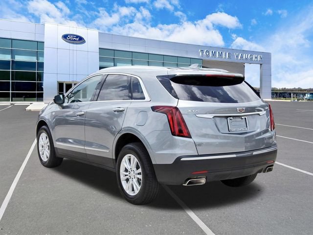 Used 2025 Cadillac XT5 Luxury FWD image 2