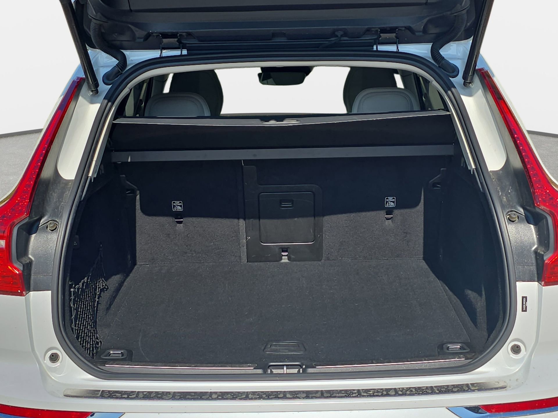 Used 2021 Volvo XC60 T5 Inscription w/ Advanced Package image 12