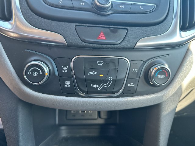 Used 2021 Chevrolet Equinox LS FWD image 47