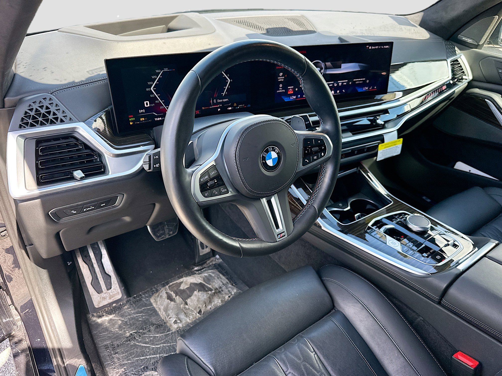 New 2025 BMW X7 M60i AWD/4WD image 7
