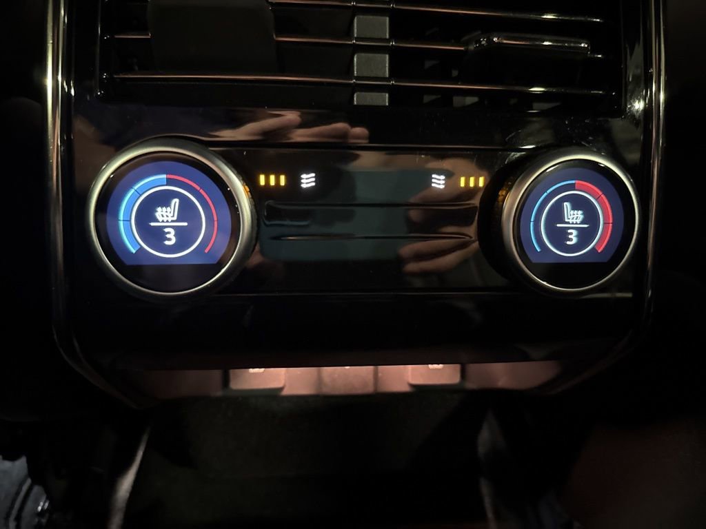 Used 2024 Land Rover Range Rover Sport Dynamic SE AWD/4WD image 45