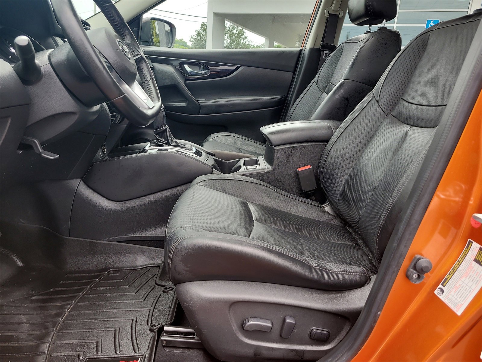 Used 2017 Nissan Rogue Sport SL w/ SL Premium Package image 17