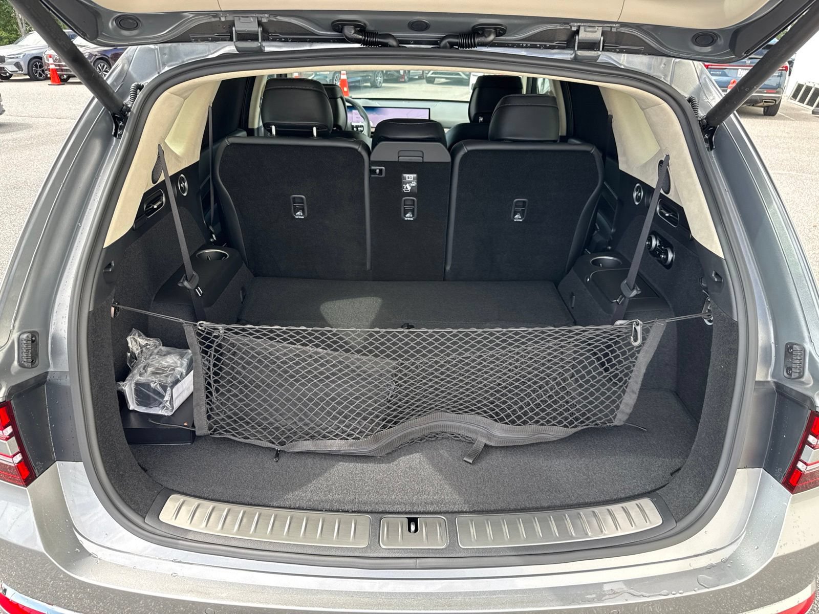 New 2026 Genesis GV80 3.5T Prestige AWD/4WD image 12