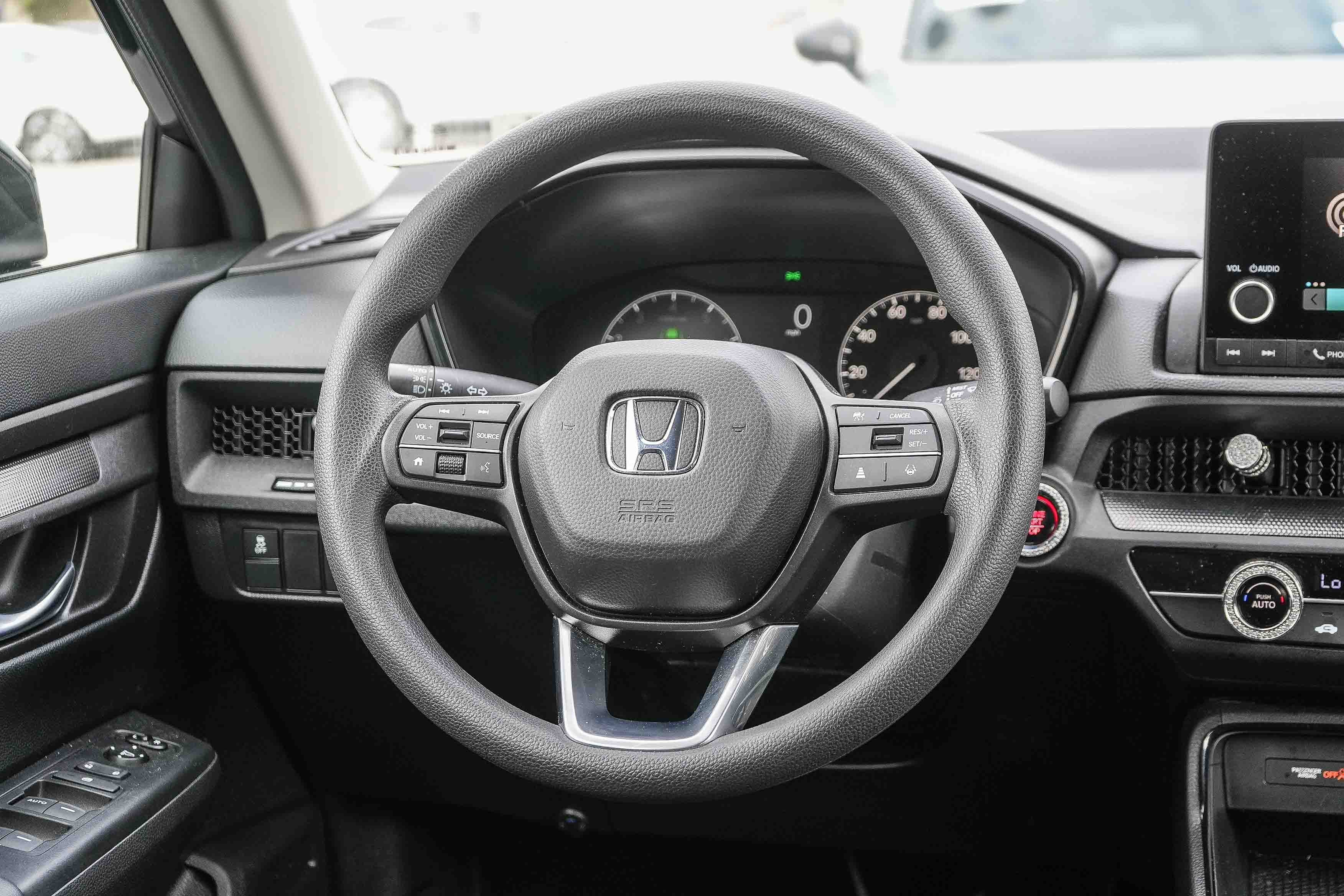 Used 2025 Honda CR-V LX image 16