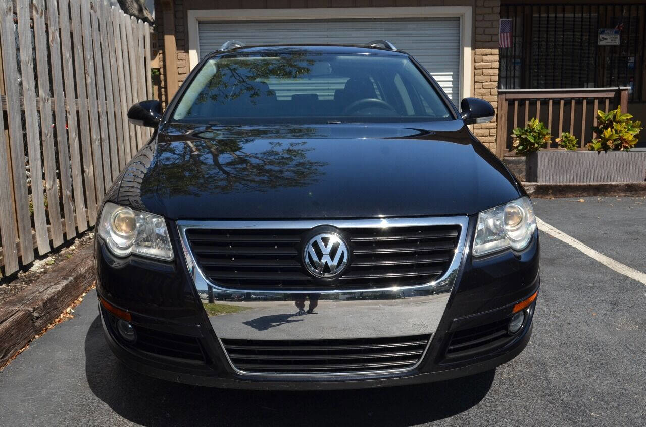 Used 2010 Volkswagen Passat Komfort image 3