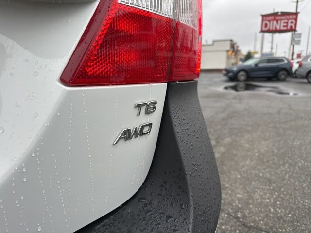 Used 2010 Volvo XC70 T6 image 34