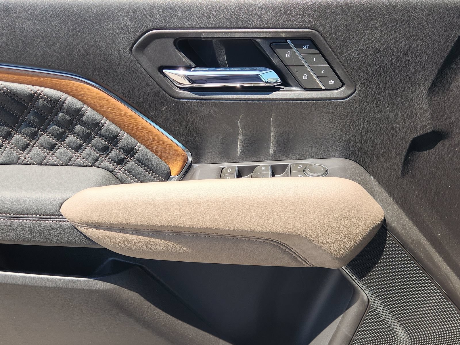 New 2026 GMC Canyon Denali AWD/4WD image 27