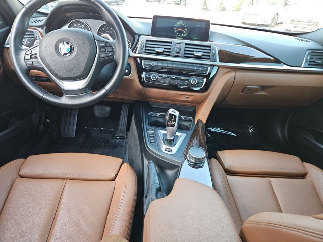 Used 2017 BMW 330e image 14