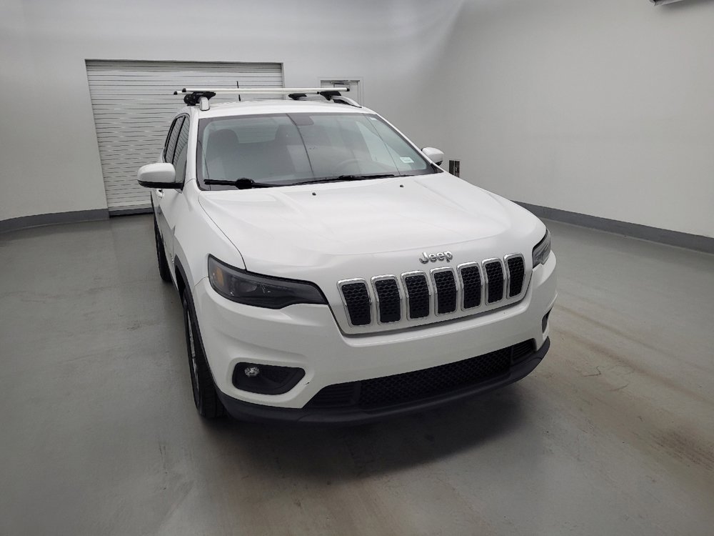 Used 2019 Jeep Cherokee Latitude Plus w/ Comfort/Convenience Group FWD image 14
