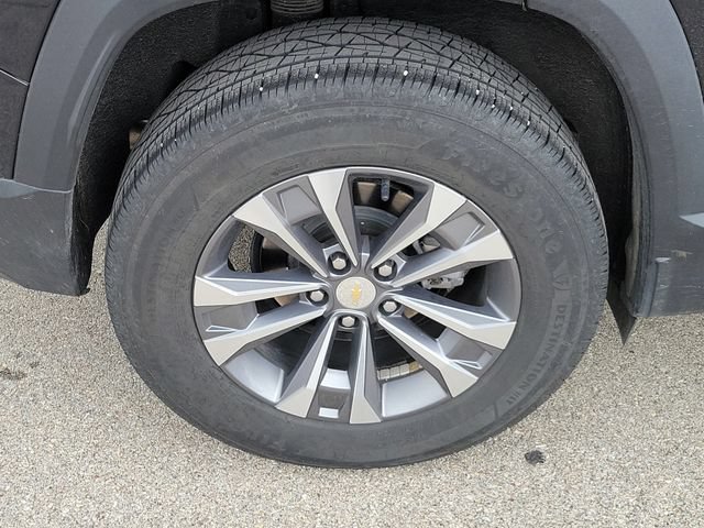 Used 2025 Chevrolet Equinox LT w/ Convenience Package II FWD image 7