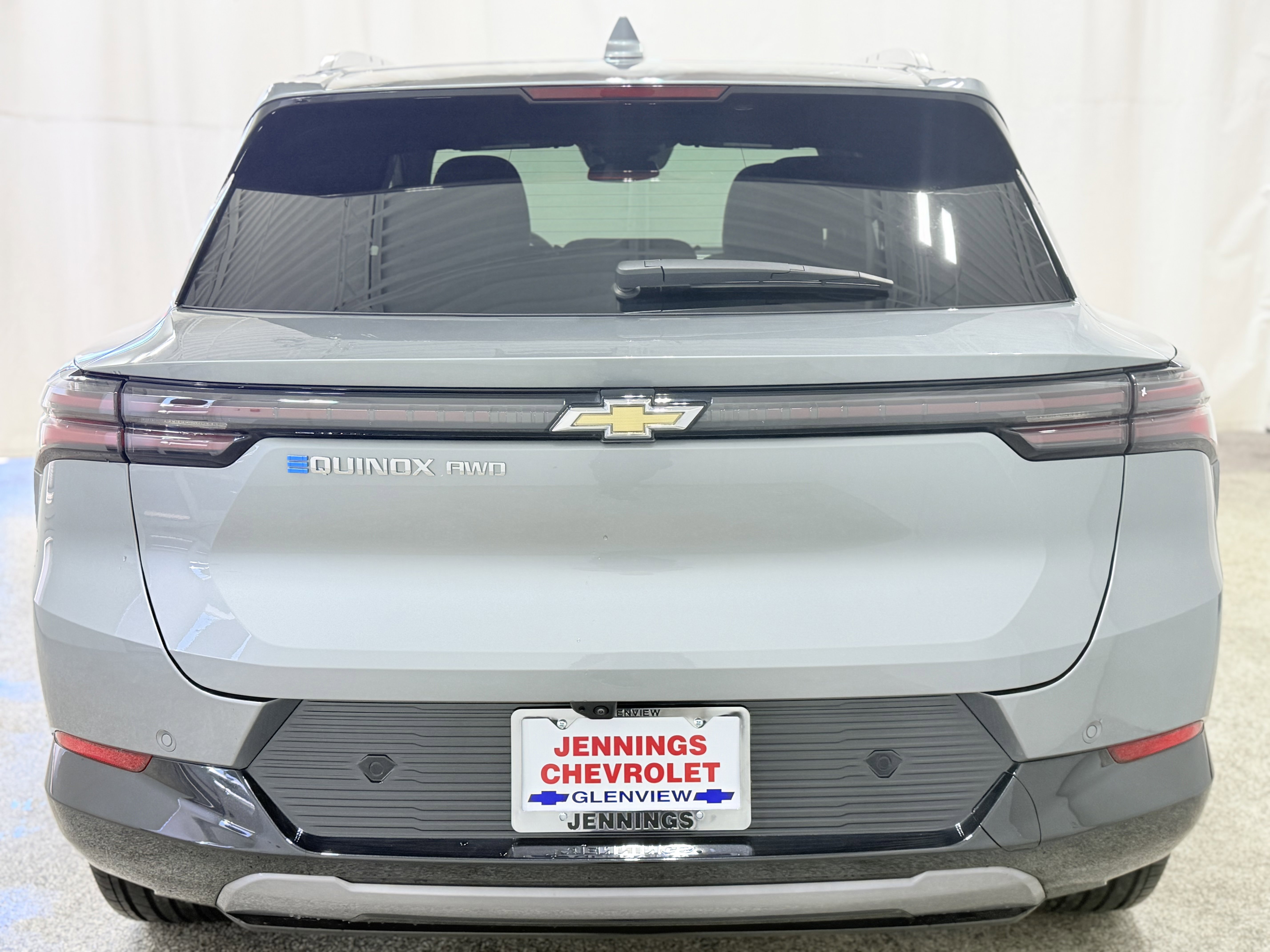 Used 2025 Chevrolet Equinox EV LT w/ Convenience Package AWD/4WD image 7