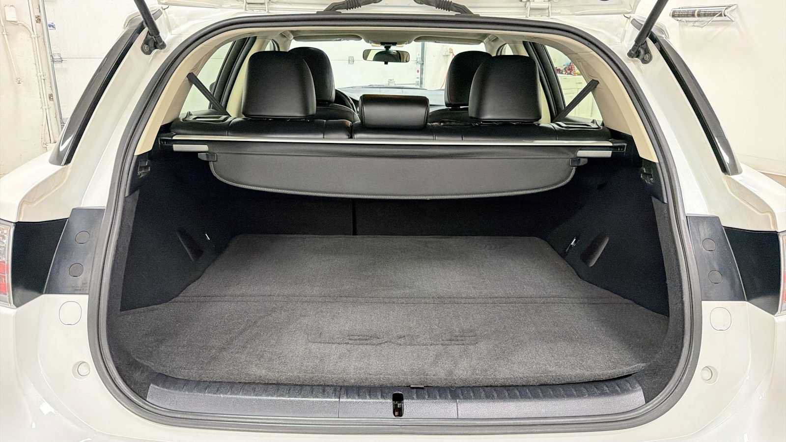Used 2015 Lexus CT 200h FWD image 26