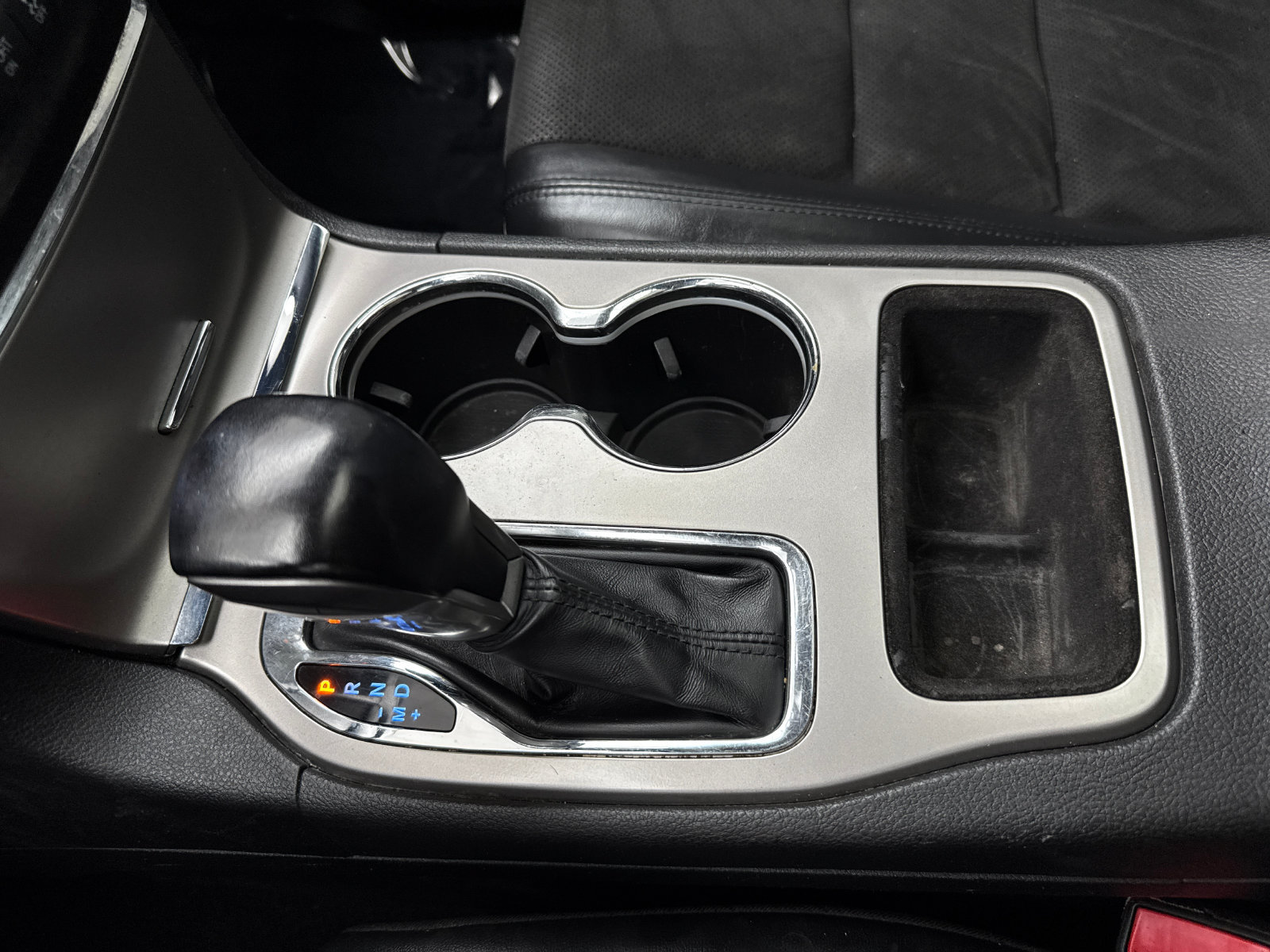 Used 2021 Jeep Grand Cherokee Laredo X AWD/4WD image 30