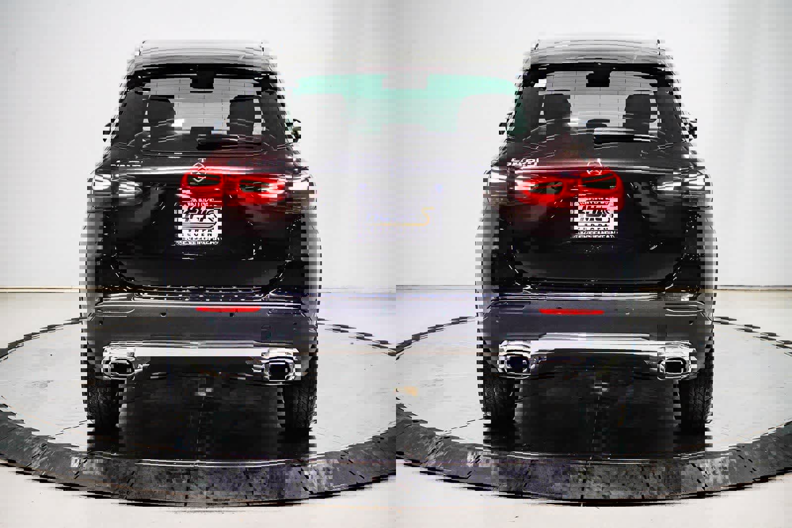 Used 2025 Mercedes-Benz GLA 250 image 3