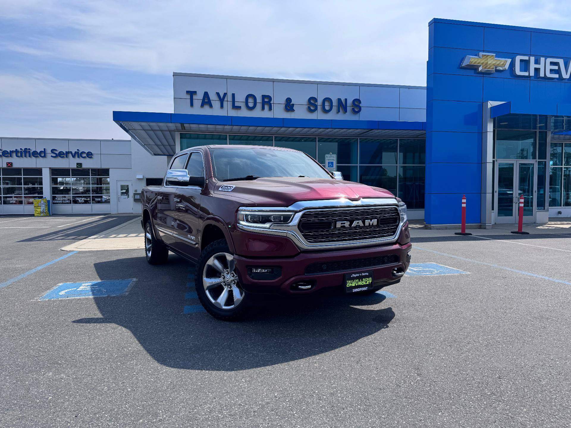 Used 2019 RAM 1500 Limited AWD/4WD image 1