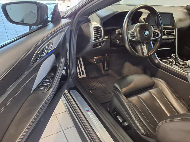 Used 2022 BMW M850i xDrive Convertible w/ Driving Assistance Package AWD/4WD image 6