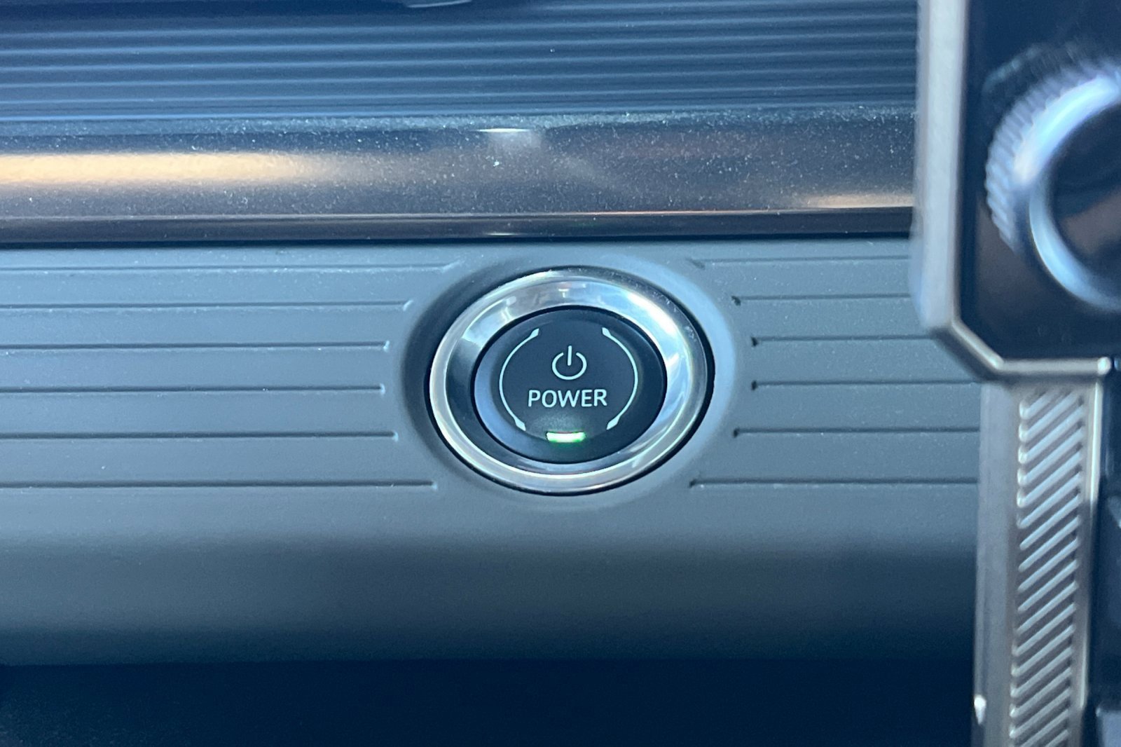 Used 2025 GMC Hummer EV 2X w/ Extreme Off-Road Package image 34