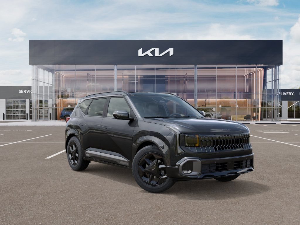 New 2027 Kia Seltos X-Line S w/ X-Line S Premium Package AWD/4WD image 8