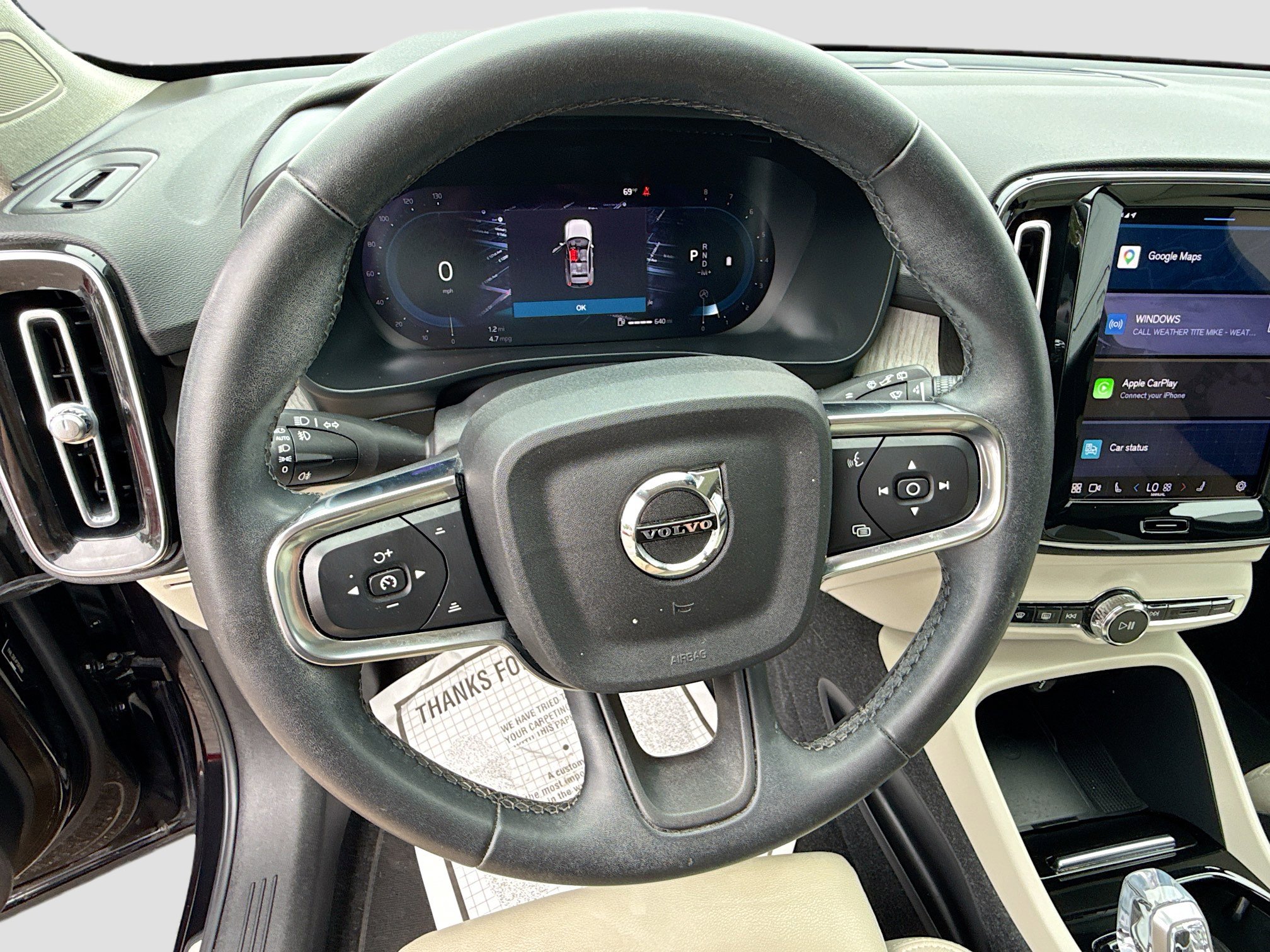 Used 2023 Volvo XC40 B5 Plus image 40