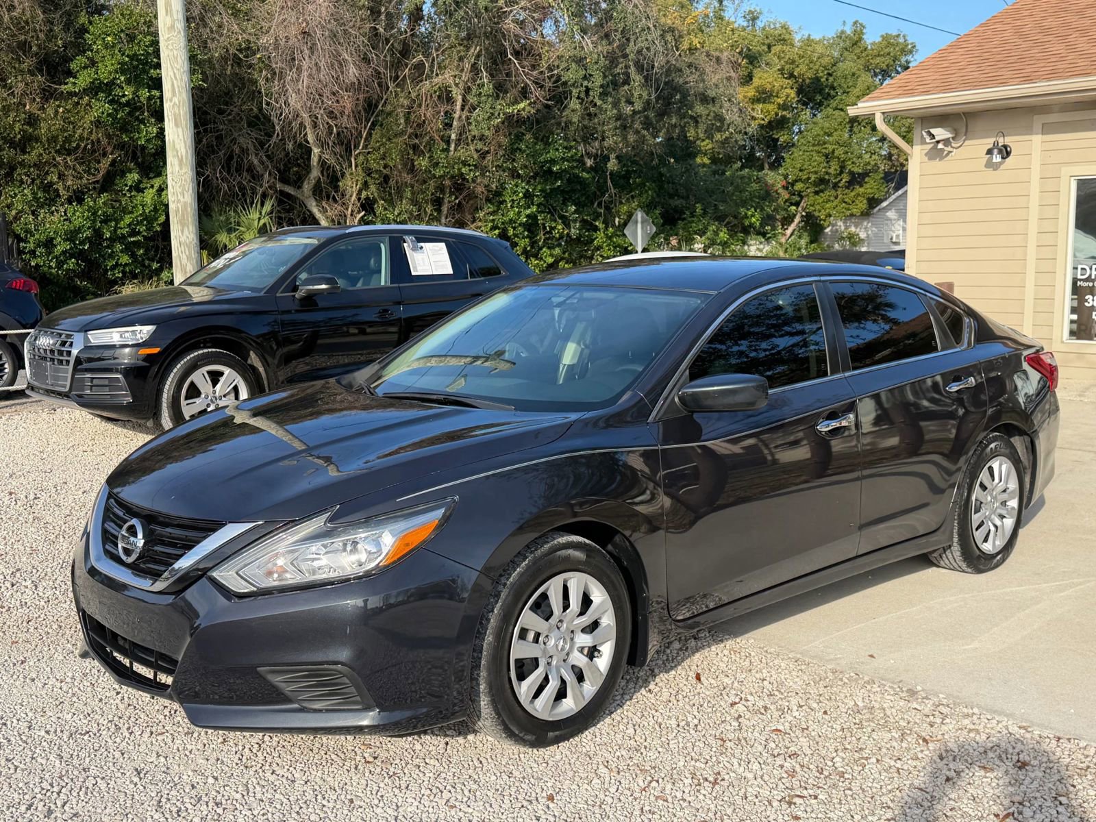 Used 2018 Nissan Altima 2.5 S w/ S Convenience Package image 2