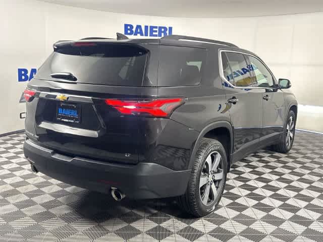 Used 2023 Chevrolet Traverse LT w/ LT Premium Package AWD/4WD image 5