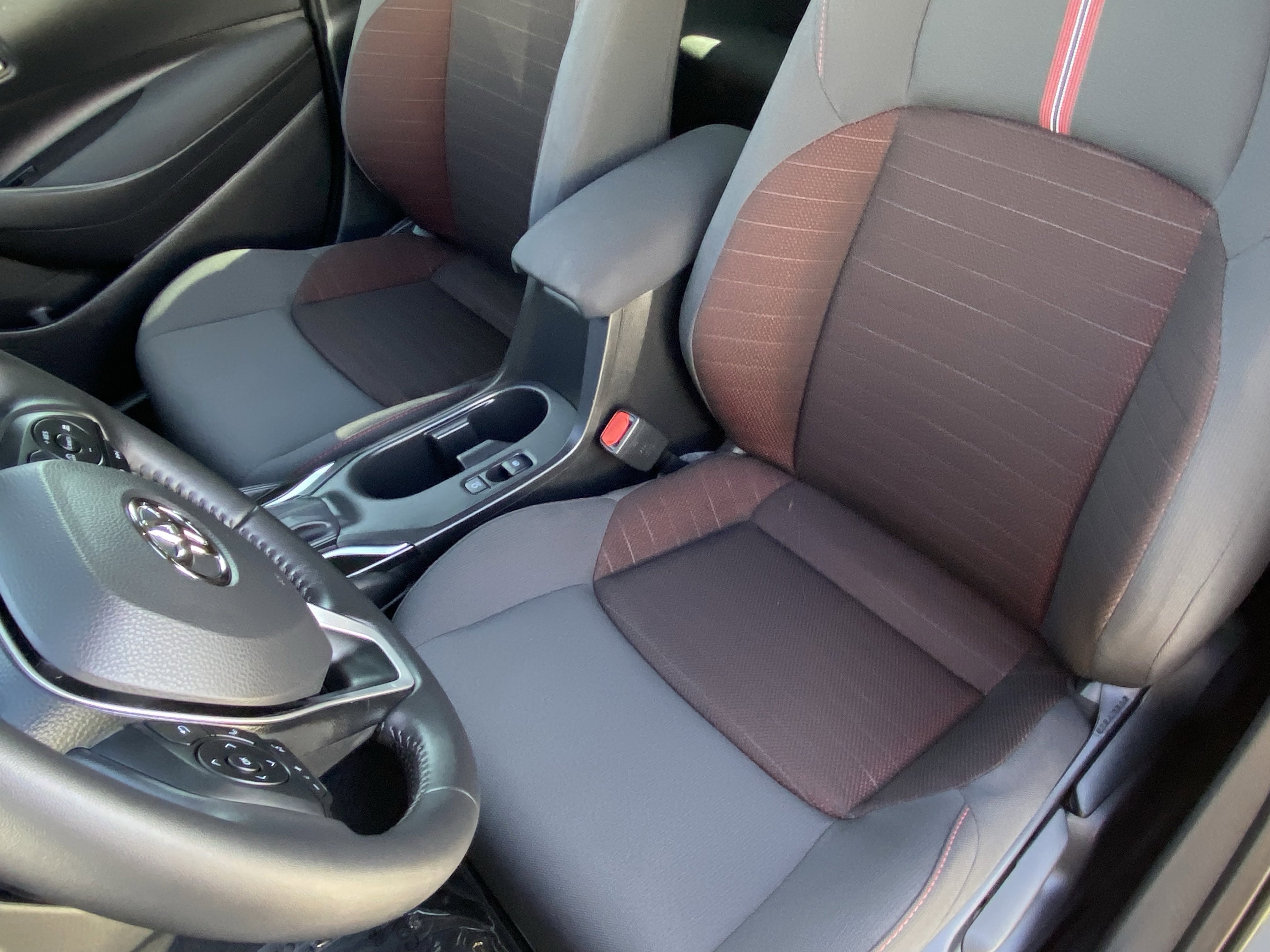 Certified 2026 Toyota Corolla SE FWD image 27
