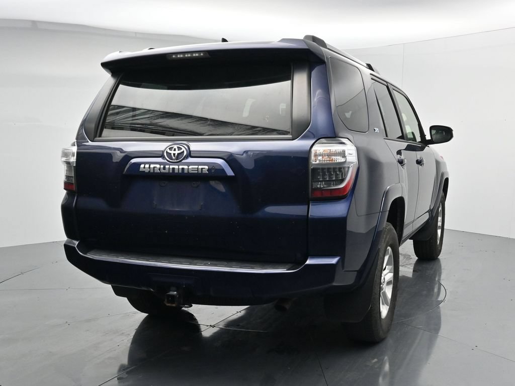 Used 2024 Toyota 4Runner SR5 AWD/4WD image 6