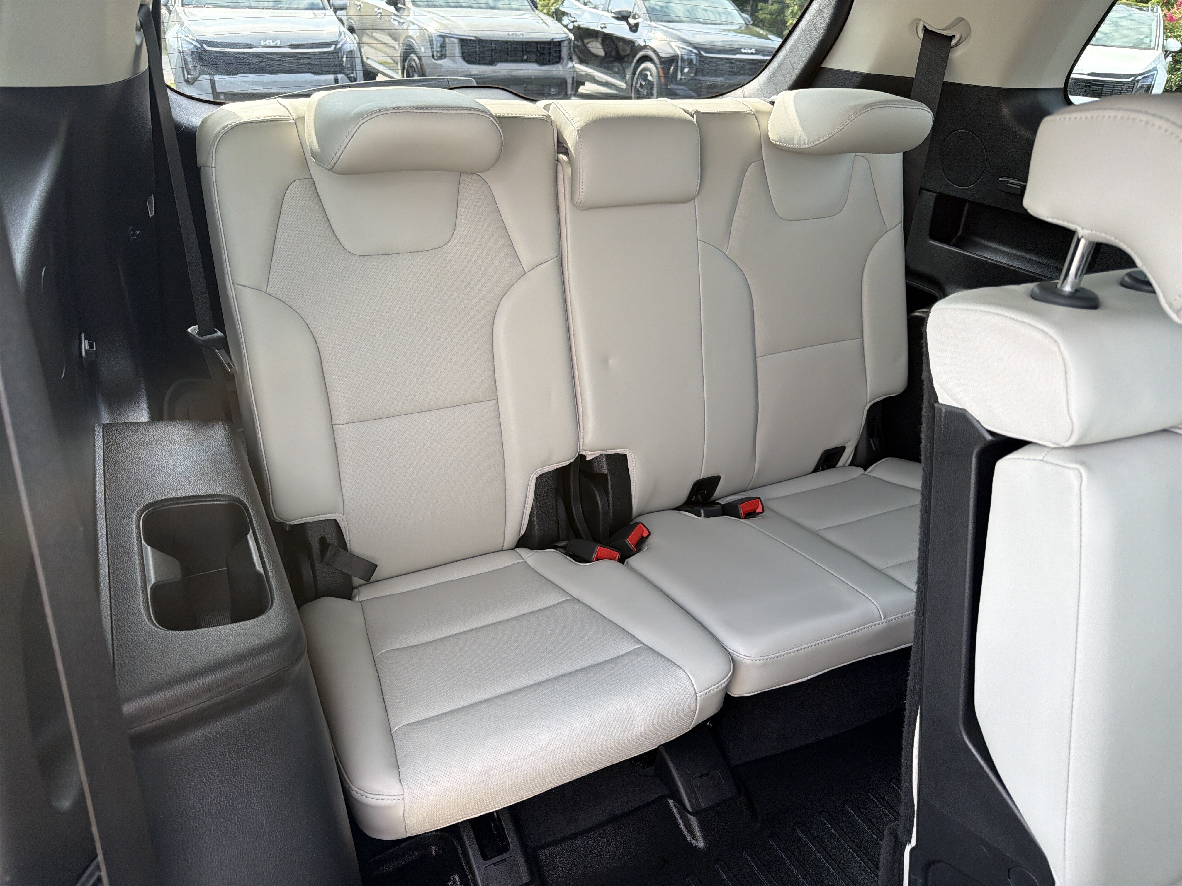 Used 2020 Kia Telluride EX FWD image 15
