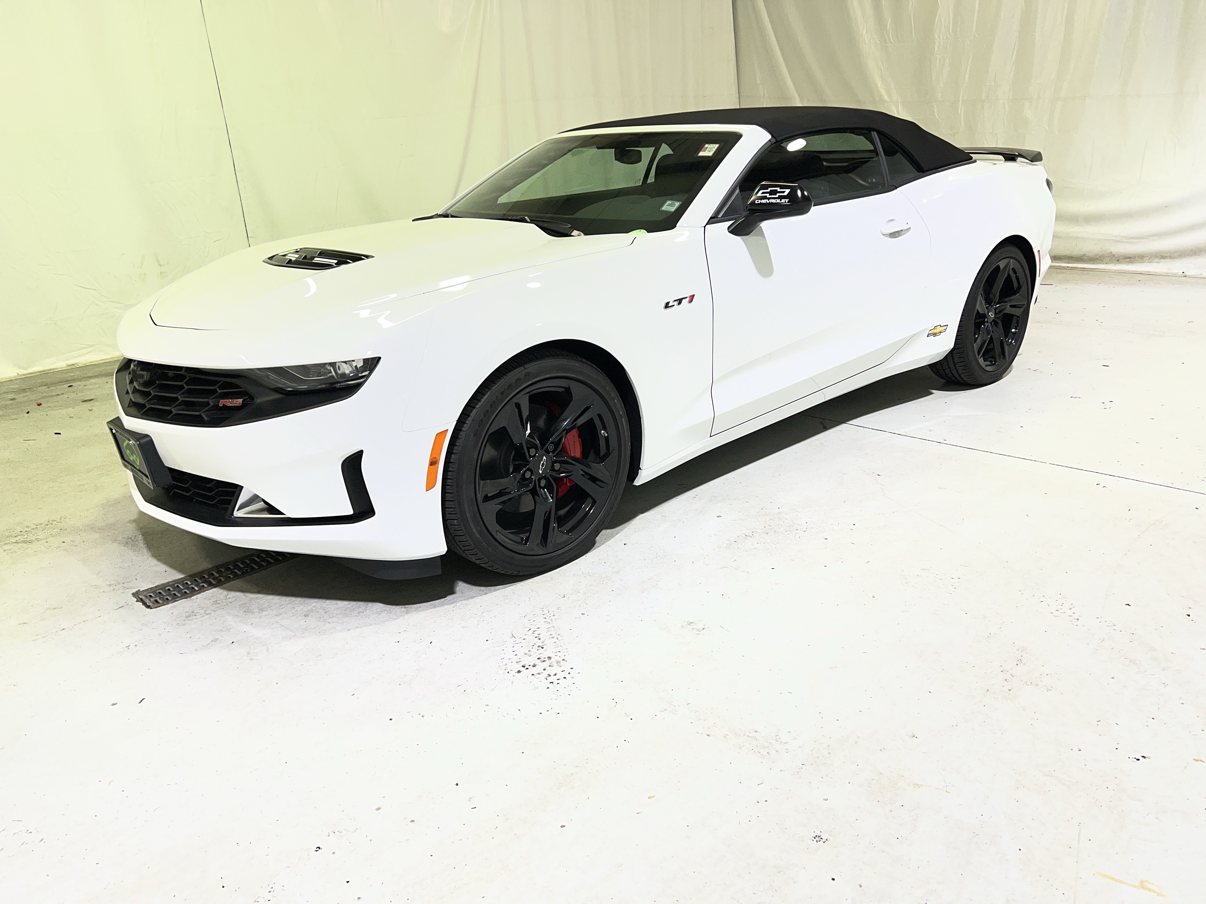 Certified 2023 Chevrolet Camaro LT w/ RS Package RWD image 6
