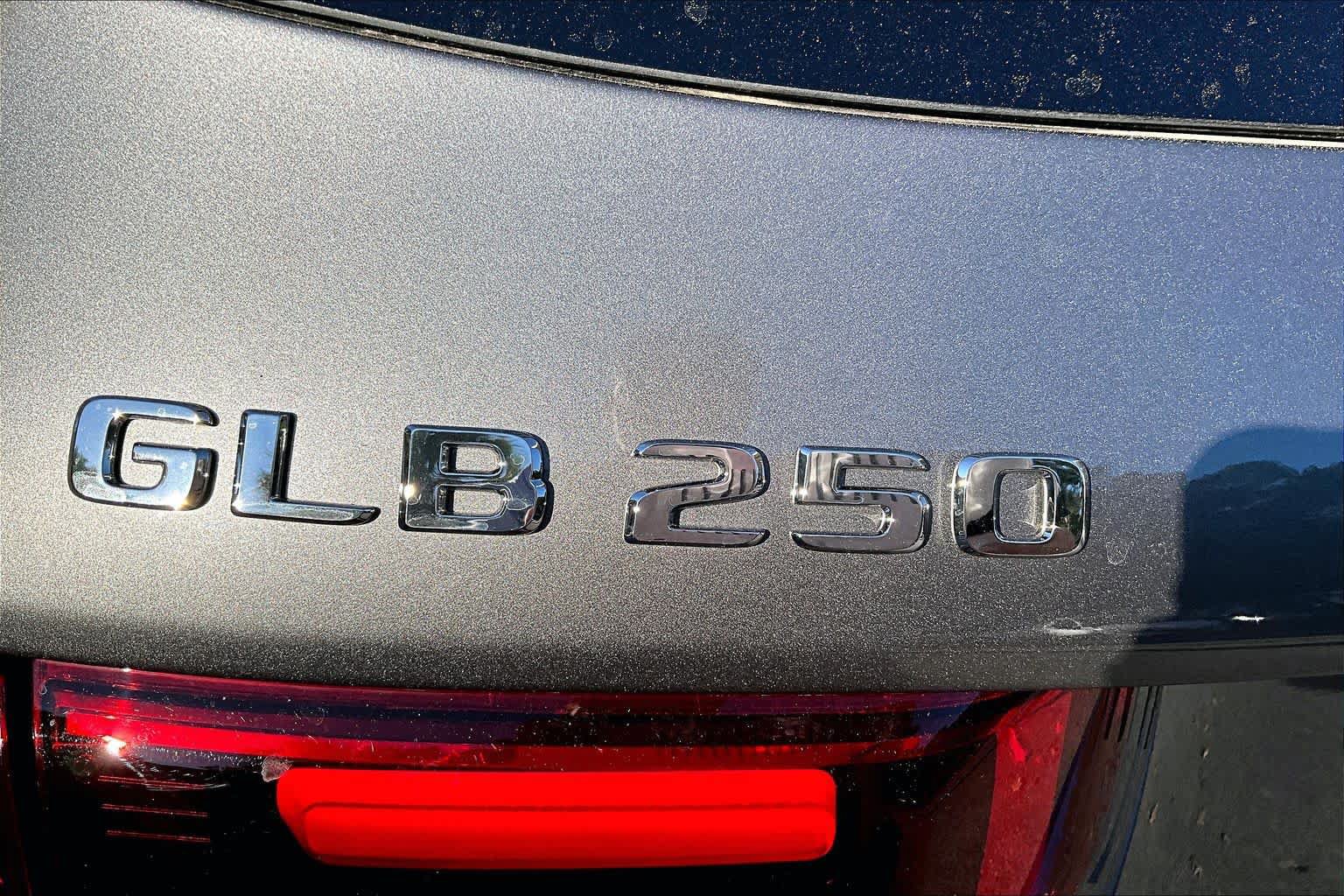 Certified 2026 Mercedes-Benz GLB 250 image 10