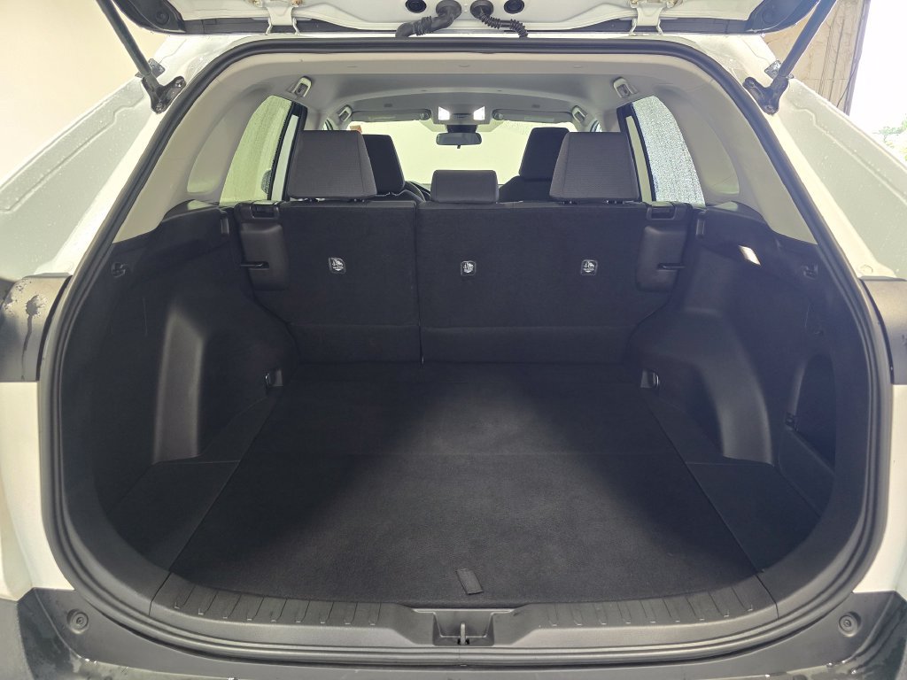 Certified 2024 Toyota RAV4 XLE FWD image 17